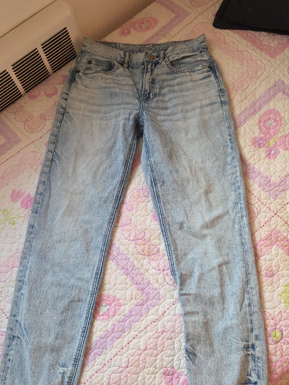 American Eagle Outfitters Light Blue Skinny Jeans